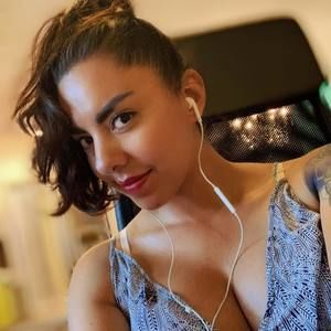 Meet your Posher, Cris